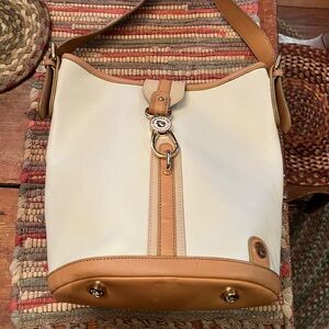 Ivory Bay Bucket by Spartina 449